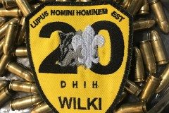 Znaczek-20-Druzyny-Harcerek-i-Harcerzy-WILKI